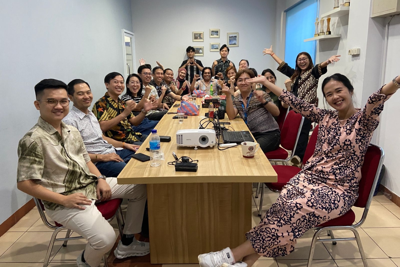 Presentasi Listing Secondary – 19 September 2025