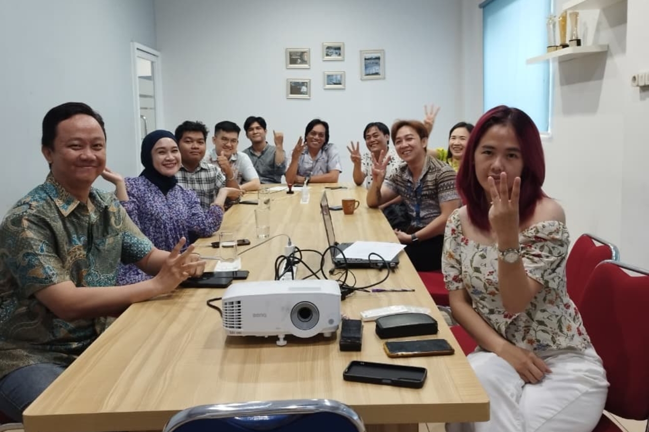 Presentasi Listing Secondary – 19 Desember 2025